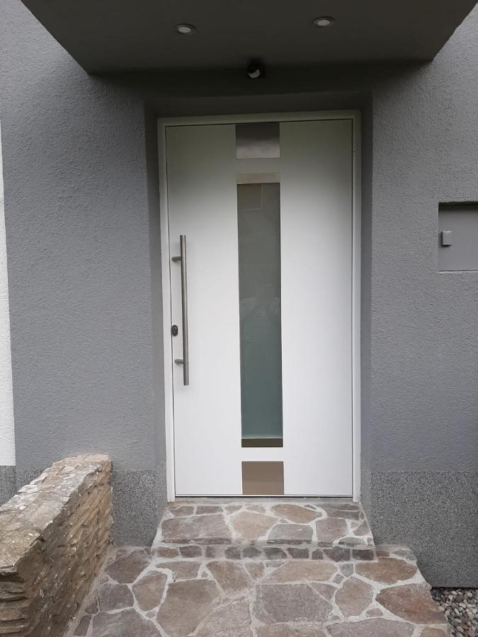 וינה Haus Apricum - Schoen Wohnen & Gratis Parken מראה חיצוני תמונה